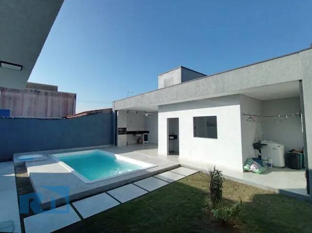 Casa à venda com 4 quartos, 179m² - Foto 17