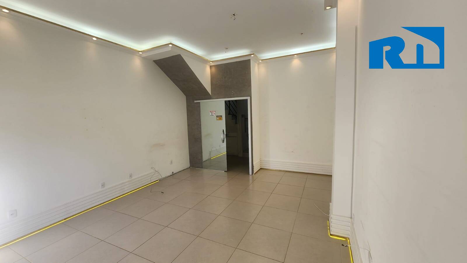 Prédio Inteiro para alugar, 80m² - Foto 6