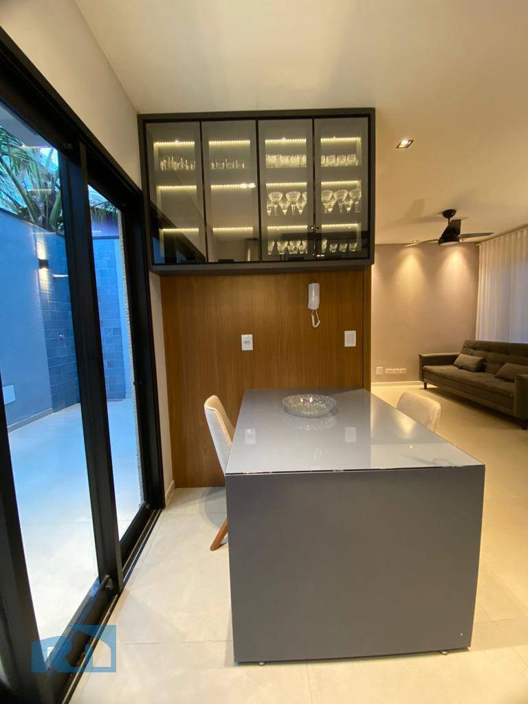 Casa à venda com 2 quartos, 84m² - Foto 7