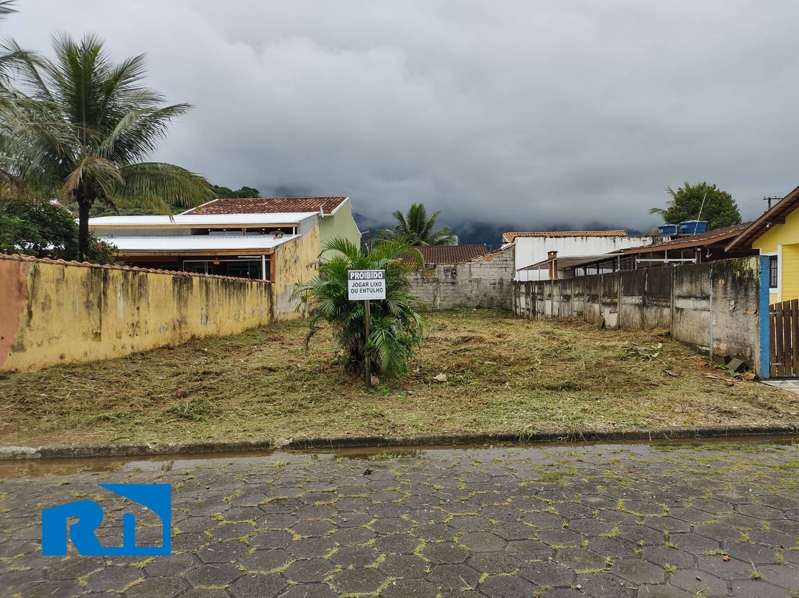 Terreno à venda, 287m² - Foto 1