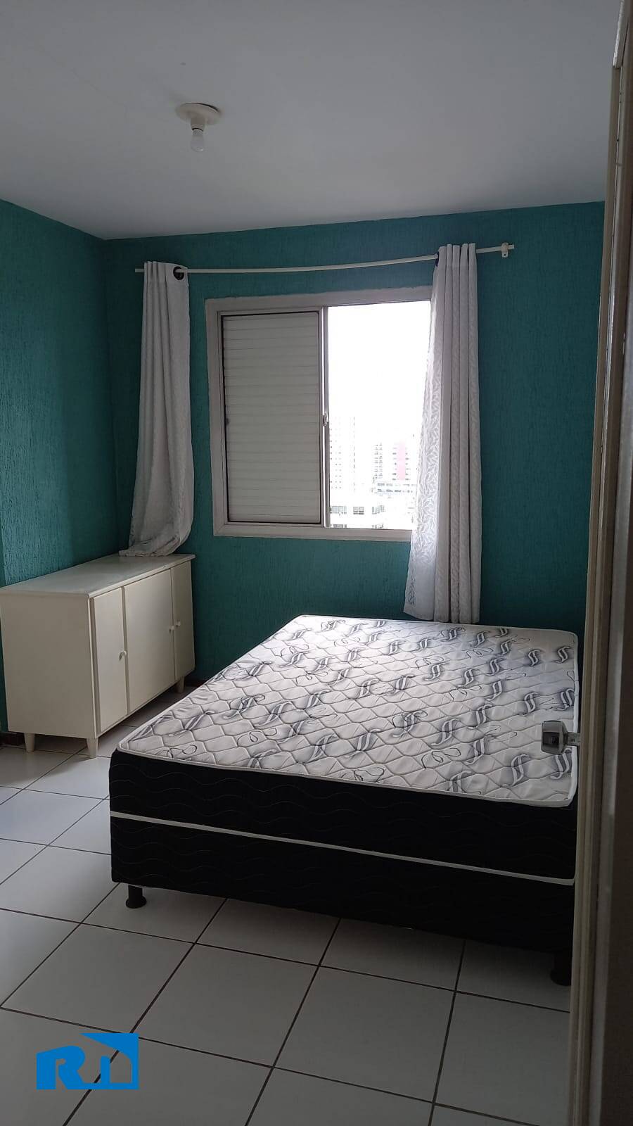 Apartamento à venda com 2 quartos, 64m² - Foto 2