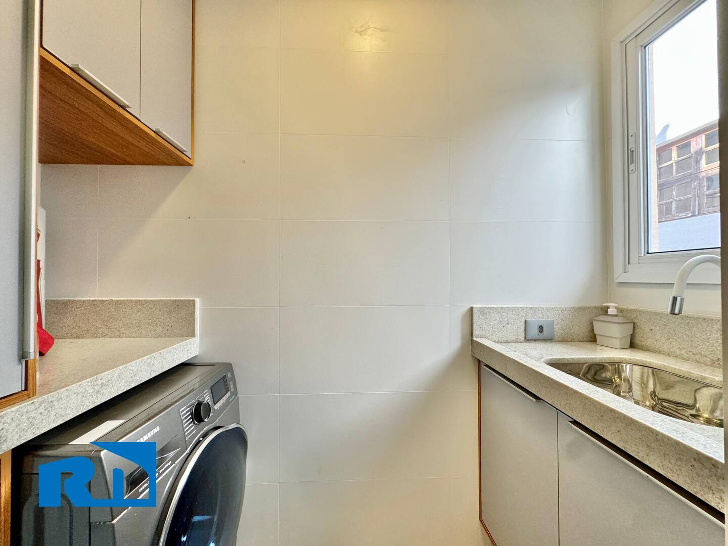 Casa à venda com 3 quartos, 100m² - Foto 22