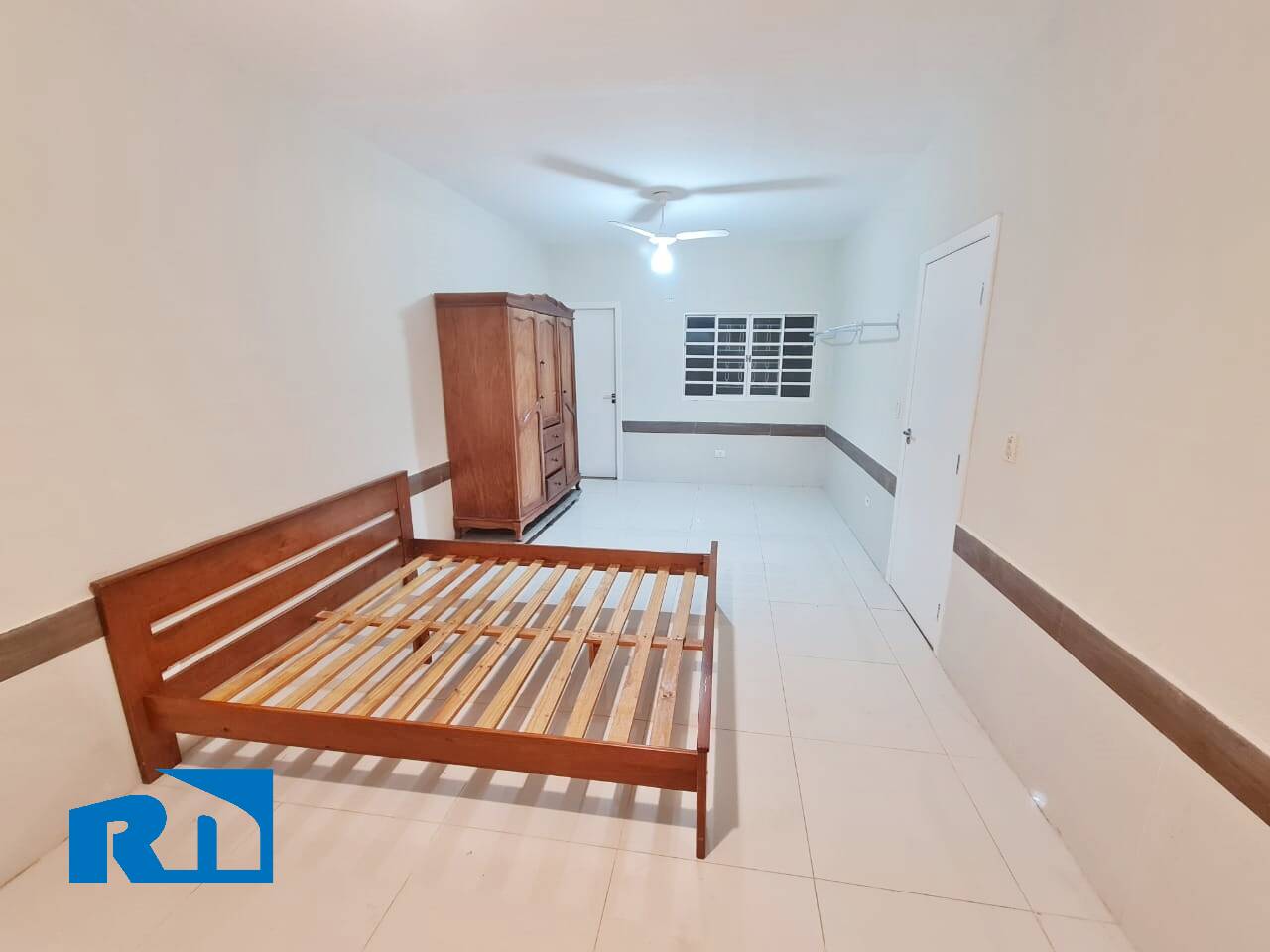 Casa à venda com 3 quartos, 200m² - Foto 5