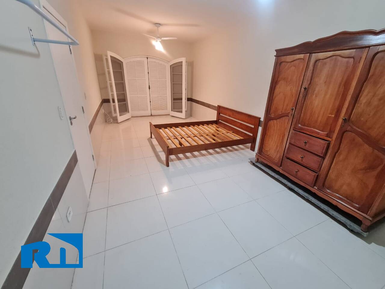 Casa à venda com 3 quartos, 200m² - Foto 6