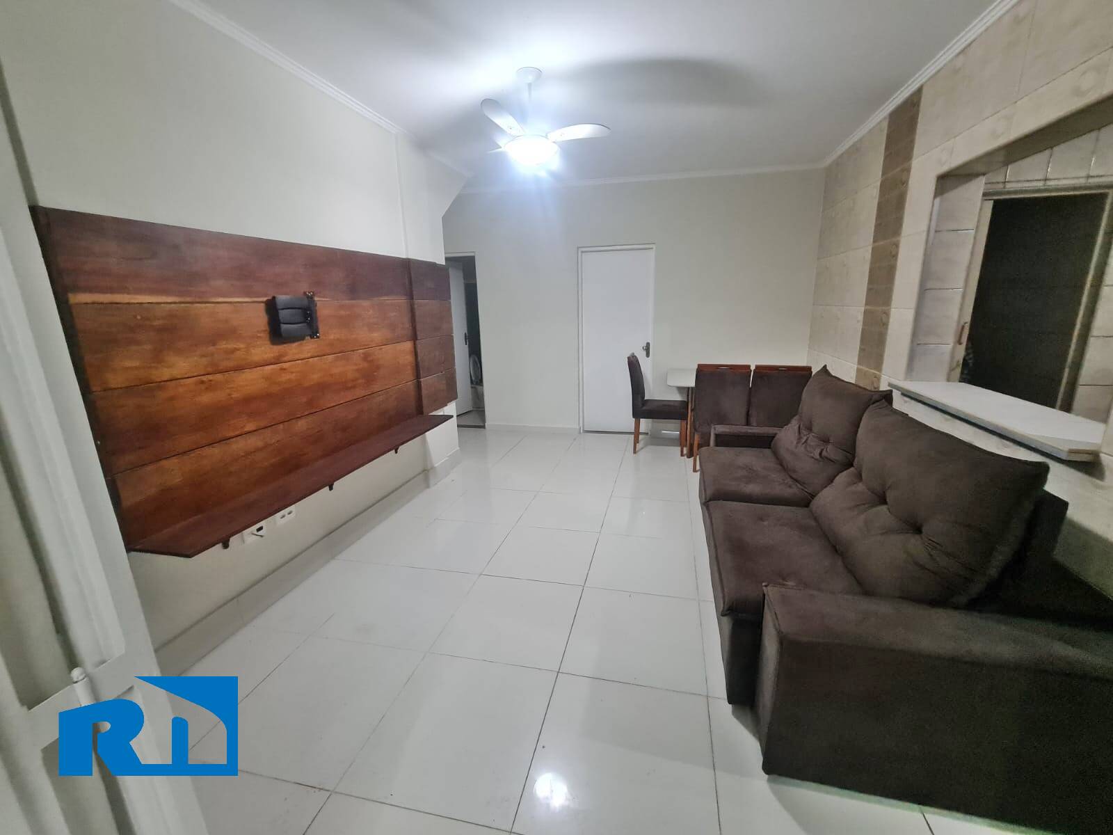 Casa à venda com 3 quartos, 200m² - Foto 3