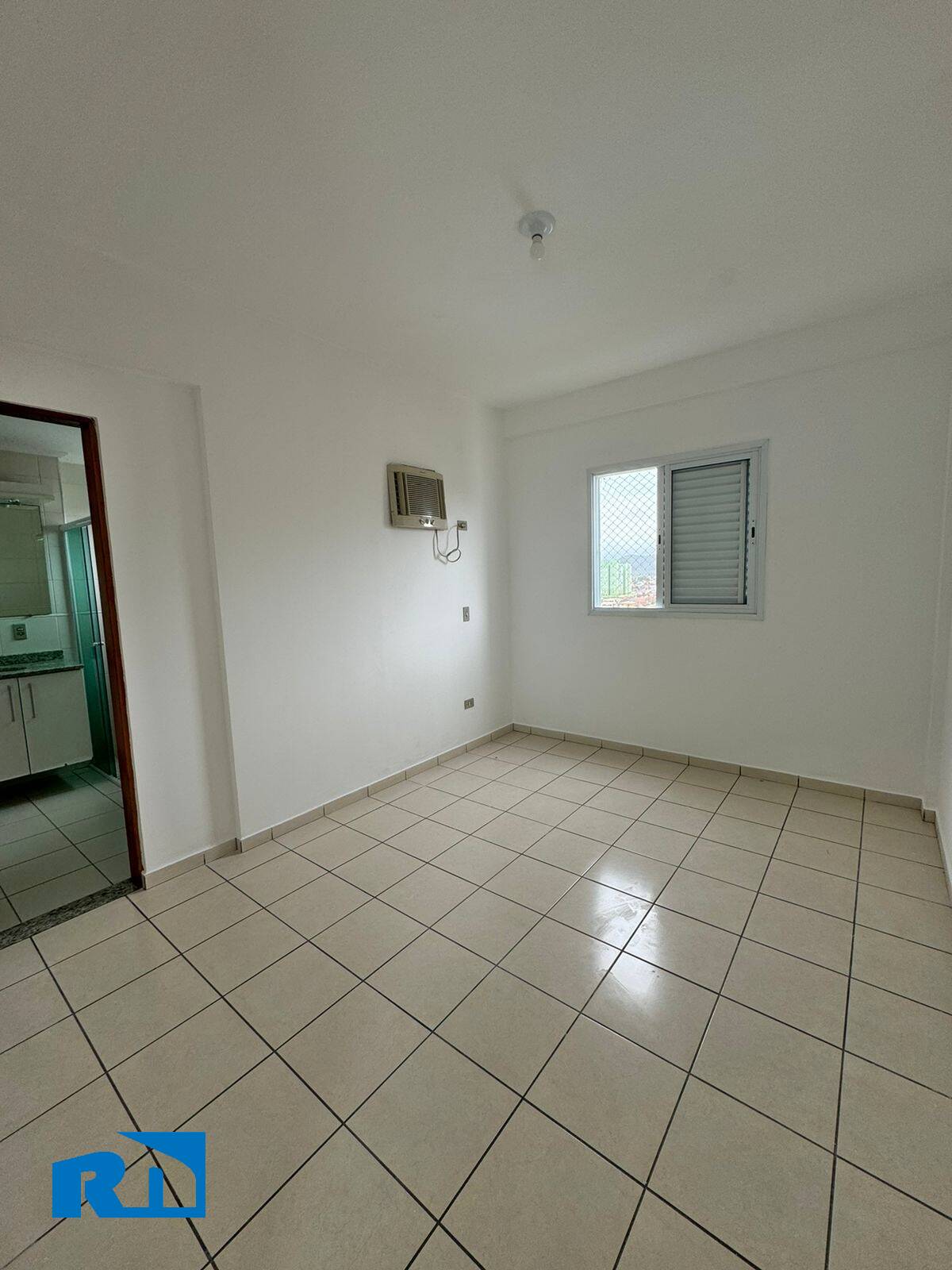 Apartamento à venda com 3 quartos, 123m² - Foto 8