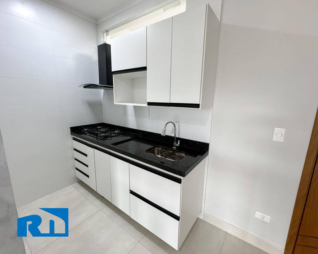 Apartamento à venda com 2 quartos, 64m² - Foto 12