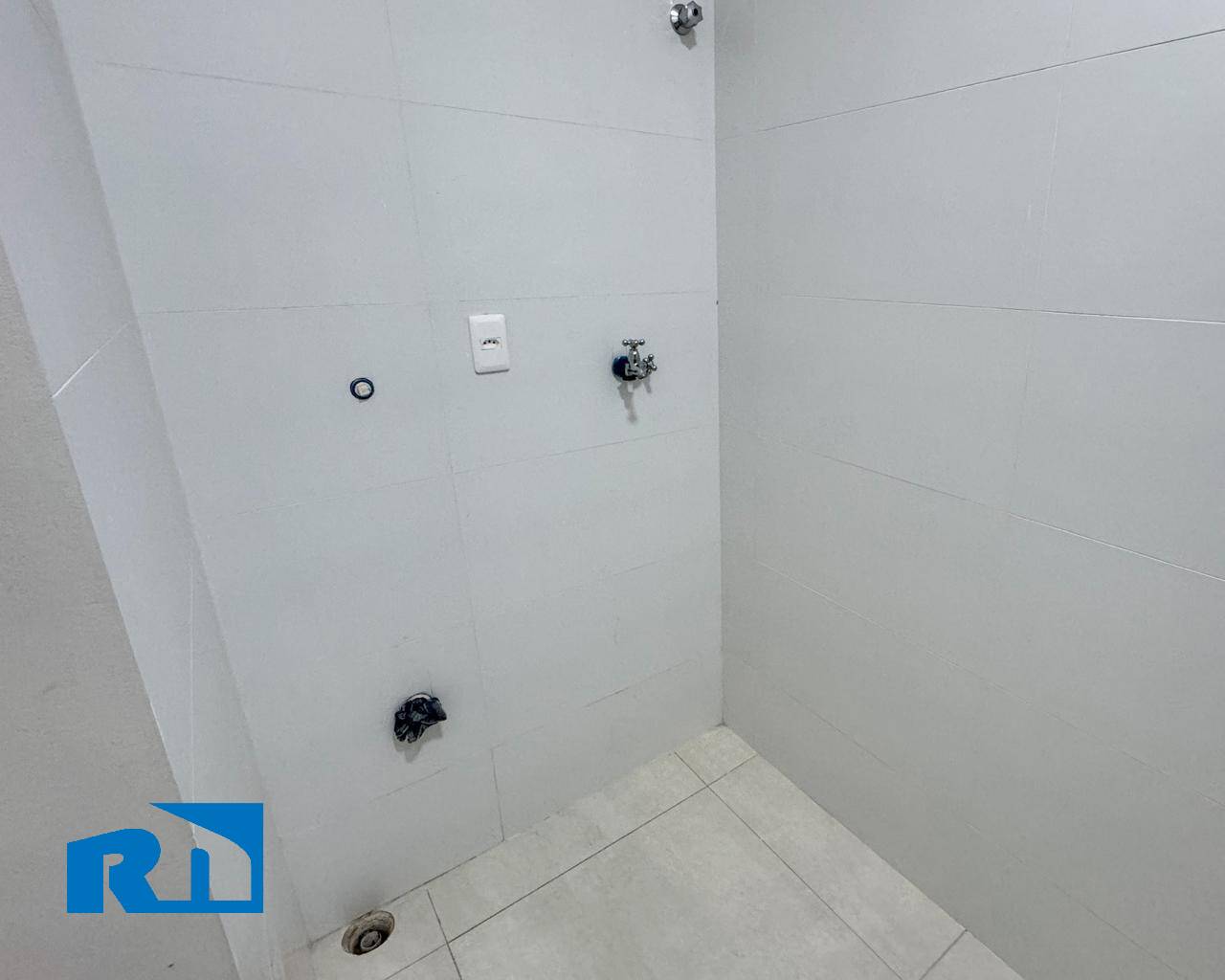 Apartamento à venda com 2 quartos, 64m² - Foto 22