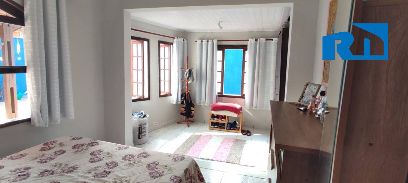 Casa à venda com 3 quartos, 250m² - Foto 14