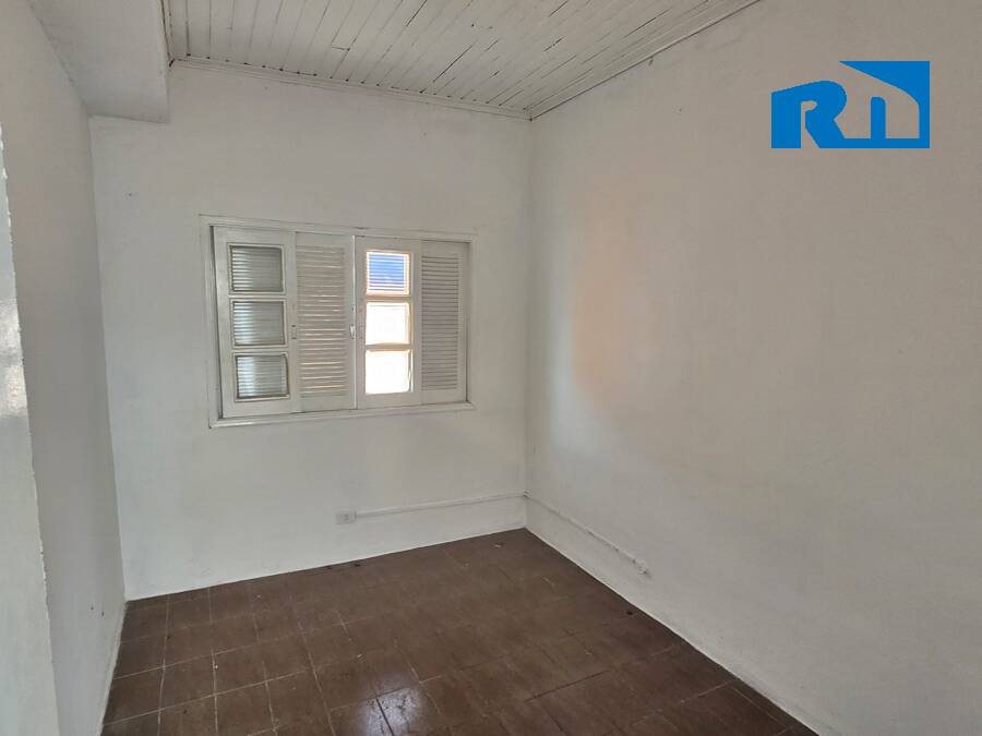 Casa para alugar com 3 quartos, 60m² - Foto 12