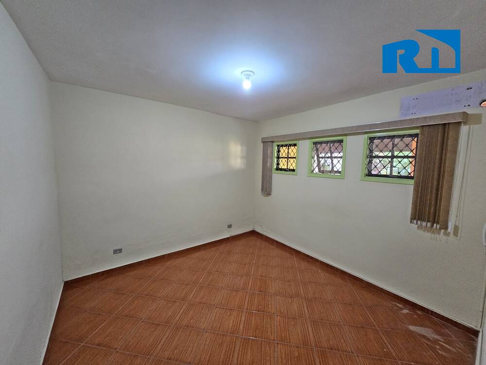 Casa à venda com 3 quartos, 213m² - Foto 9