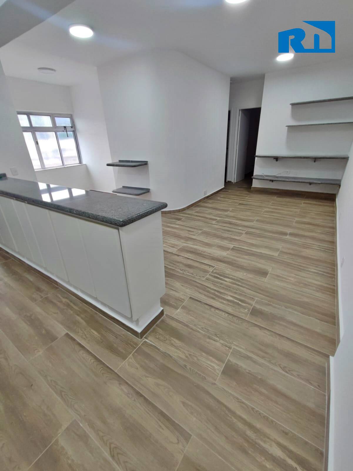 Apartamento à venda com 3 quartos, 70m² - Foto 3