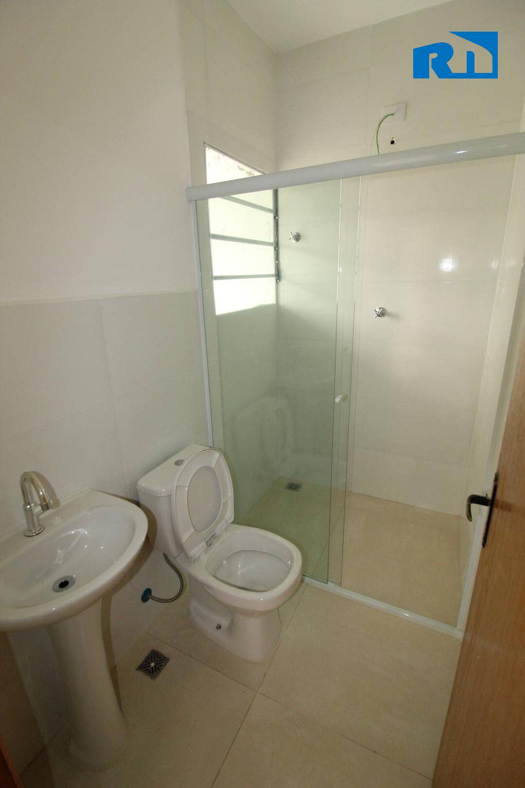 Casa para alugar com 2 quartos, 60m² - Foto 2