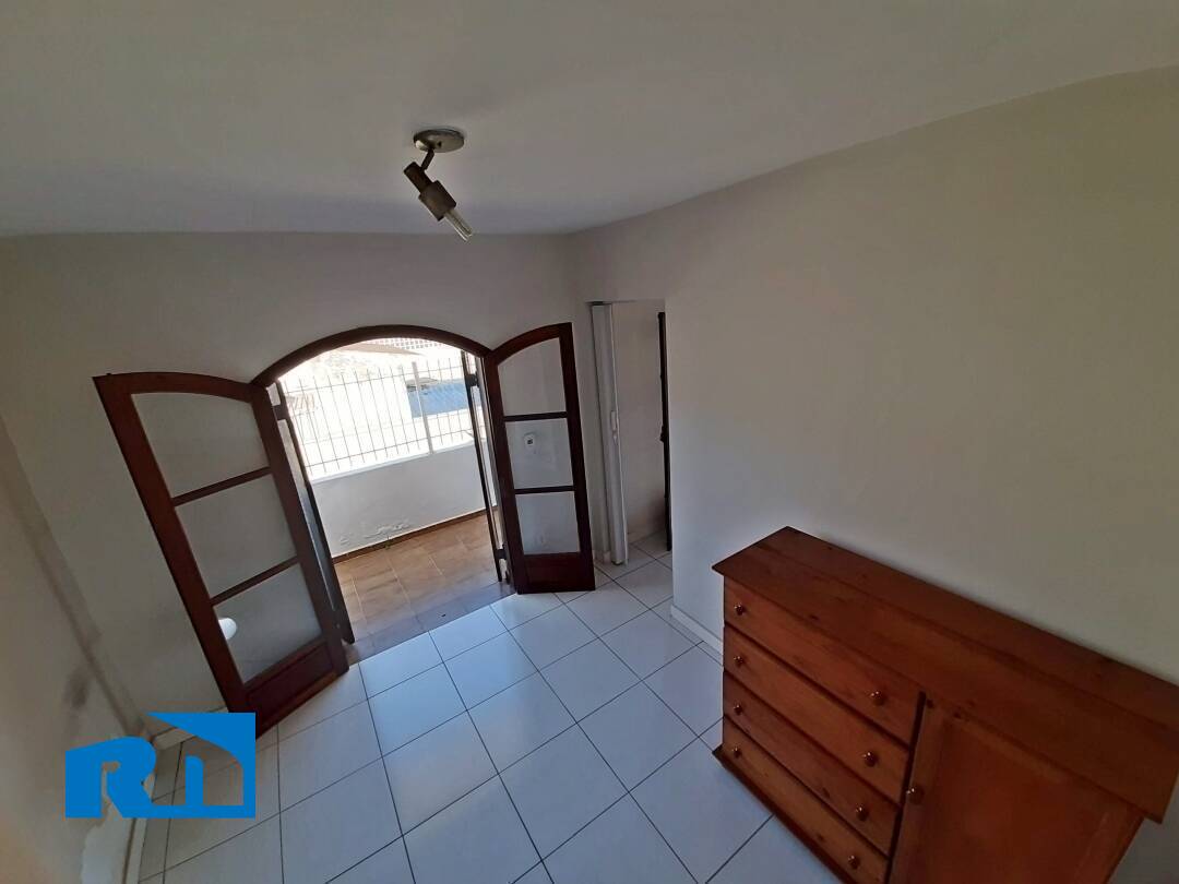 Apartamento para alugar com 4 quartos, 256m² - Foto 11